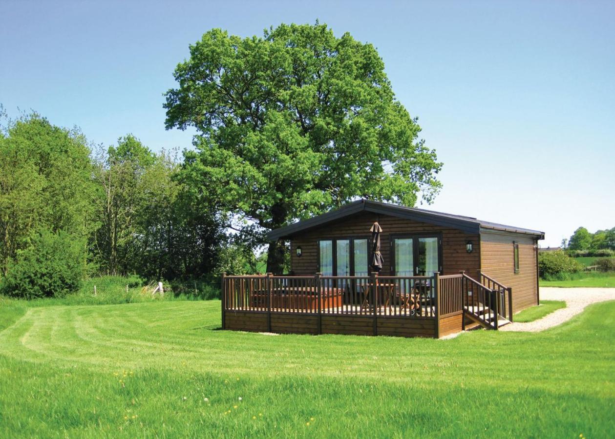 Wighill Manor Lodges Tadcaster Exterior photo
