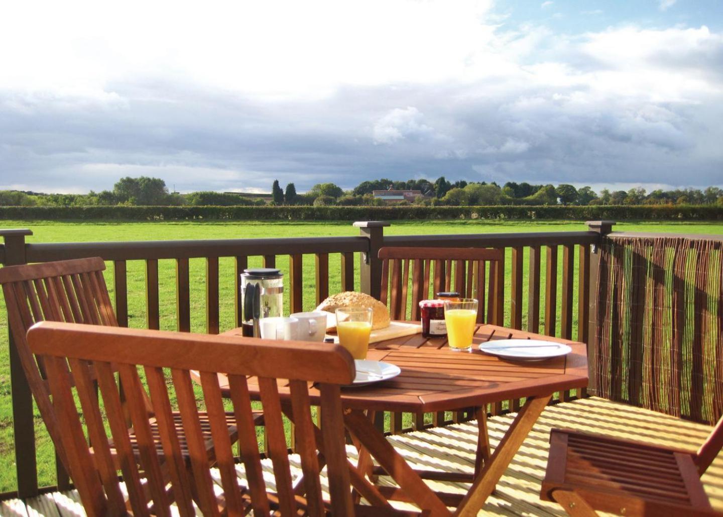 Wighill Manor Lodges Tadcaster Exterior photo
